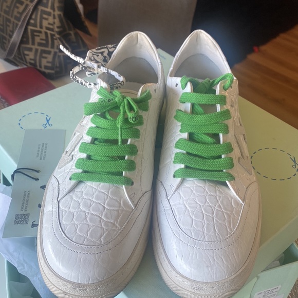 OFF-WHITE Auth Sneakers💯 - Picture 7 of 8